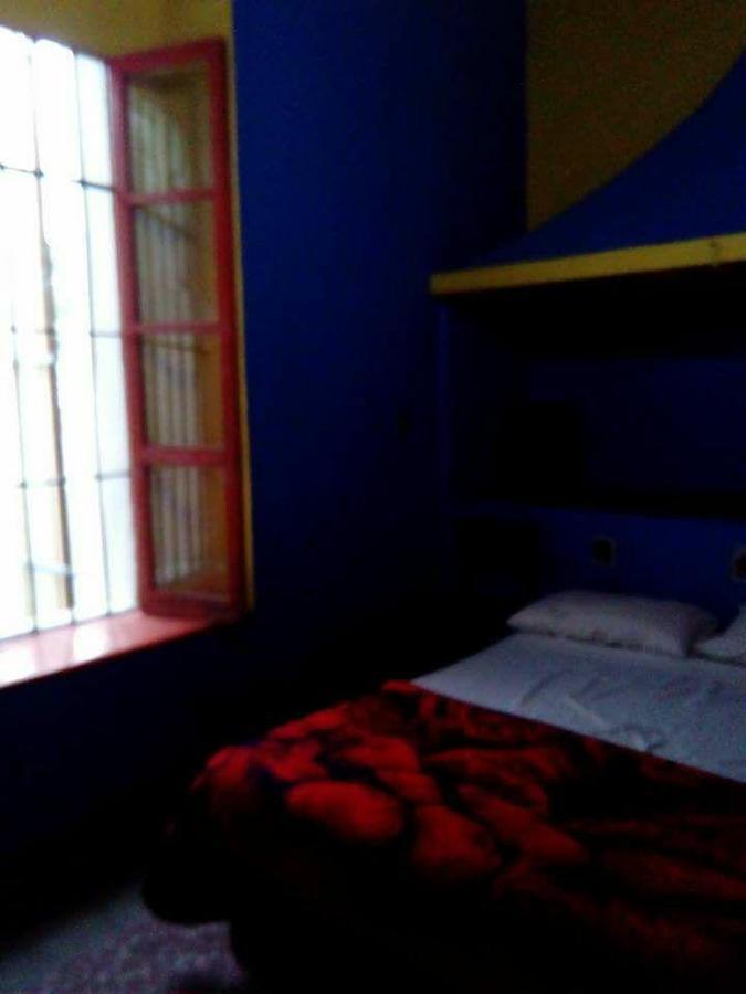Arlequin Hostal *
